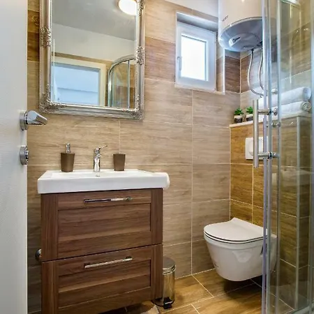 Apartamento Nives In The Center - Free Parking *